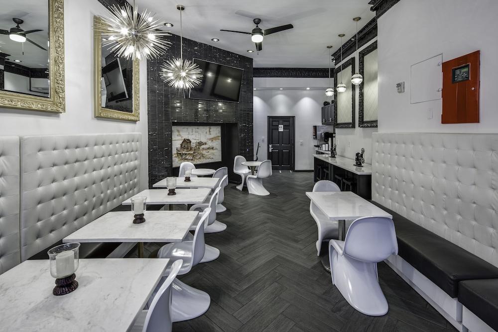 Adante Hotel photo 20