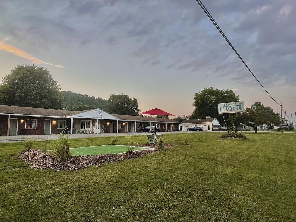 Aldeco Motel photo 1