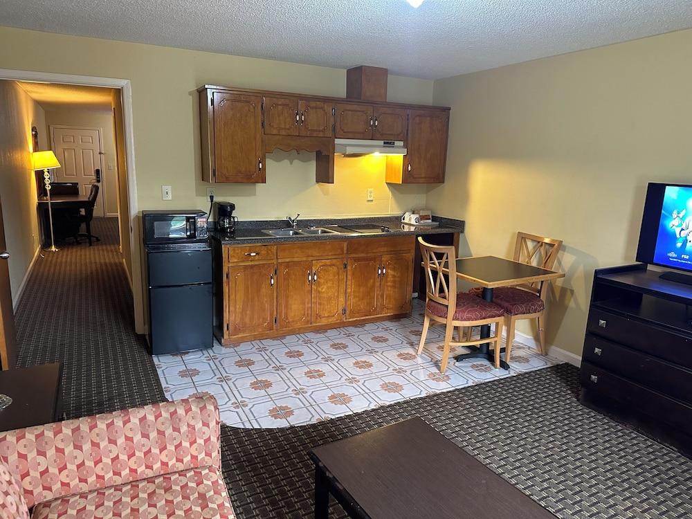 Royal Inn photo 26