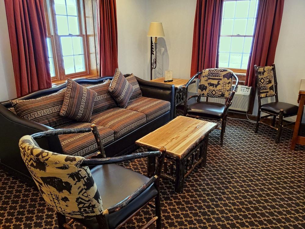 Parkway Inn of Jackson Hole photo 31