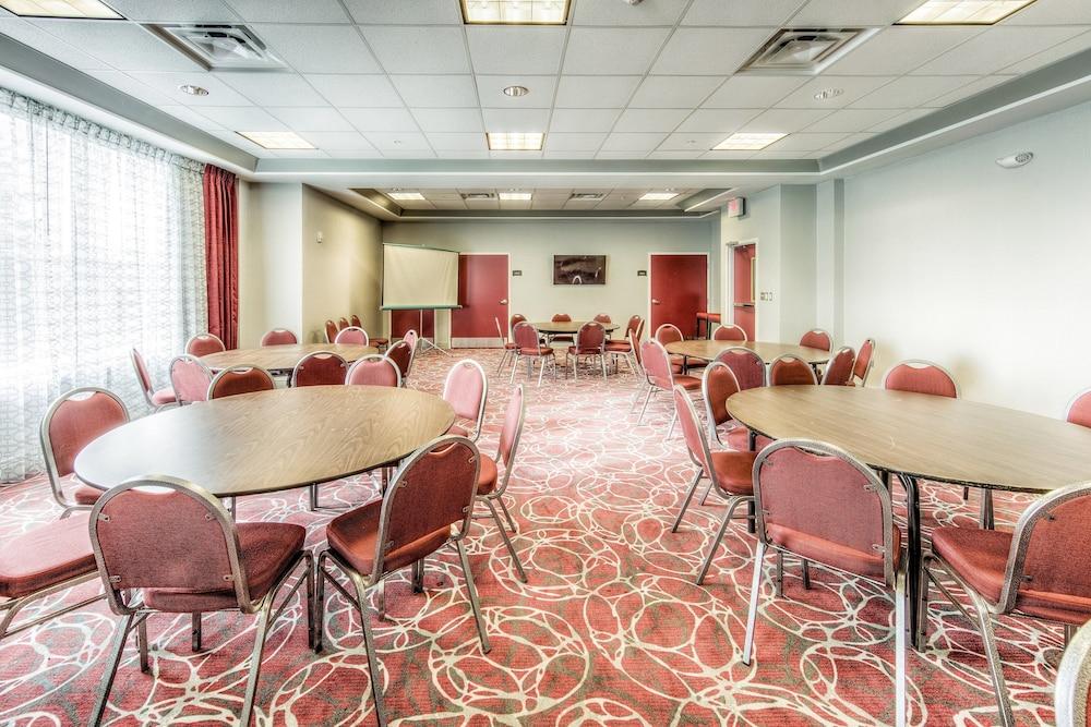 Staybridge Suites Columbus Univ Area - OSU by IHG photo 68
