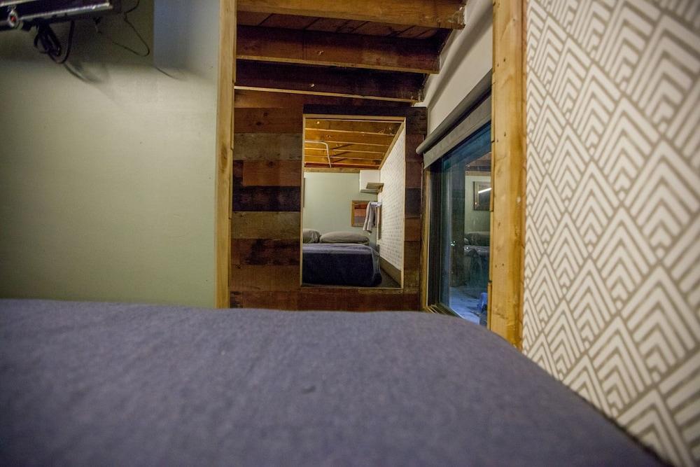 PodShare Los Feliz - Hostel photo 7