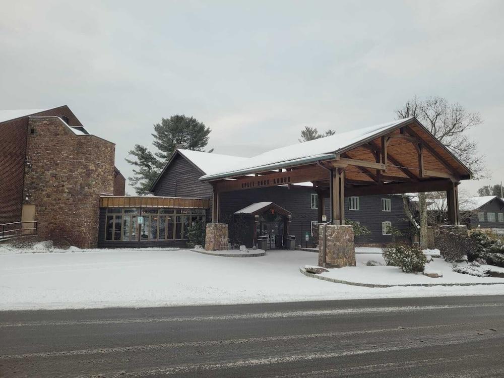 Split Rock Resort photo 96