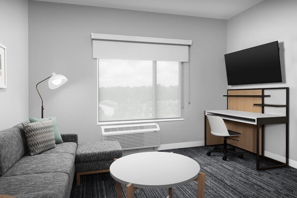 TownePlace Suites Jacksonville Airport photo 30