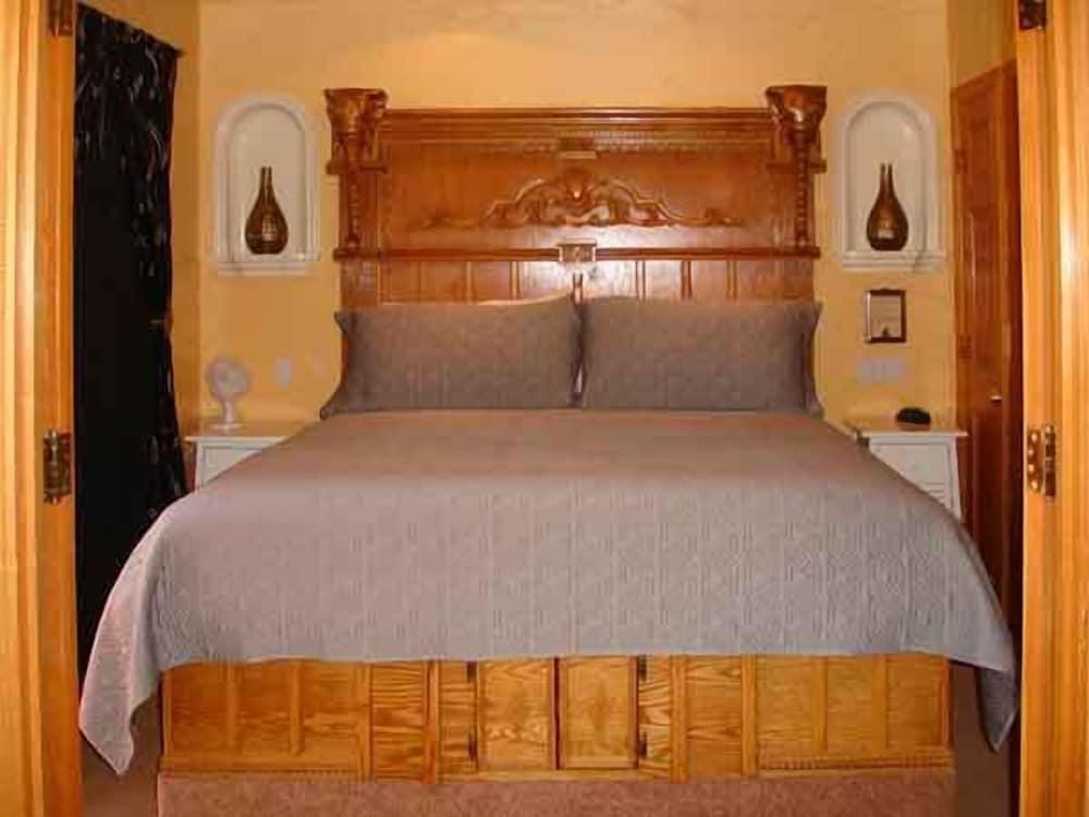 Coyote Inn photo 6