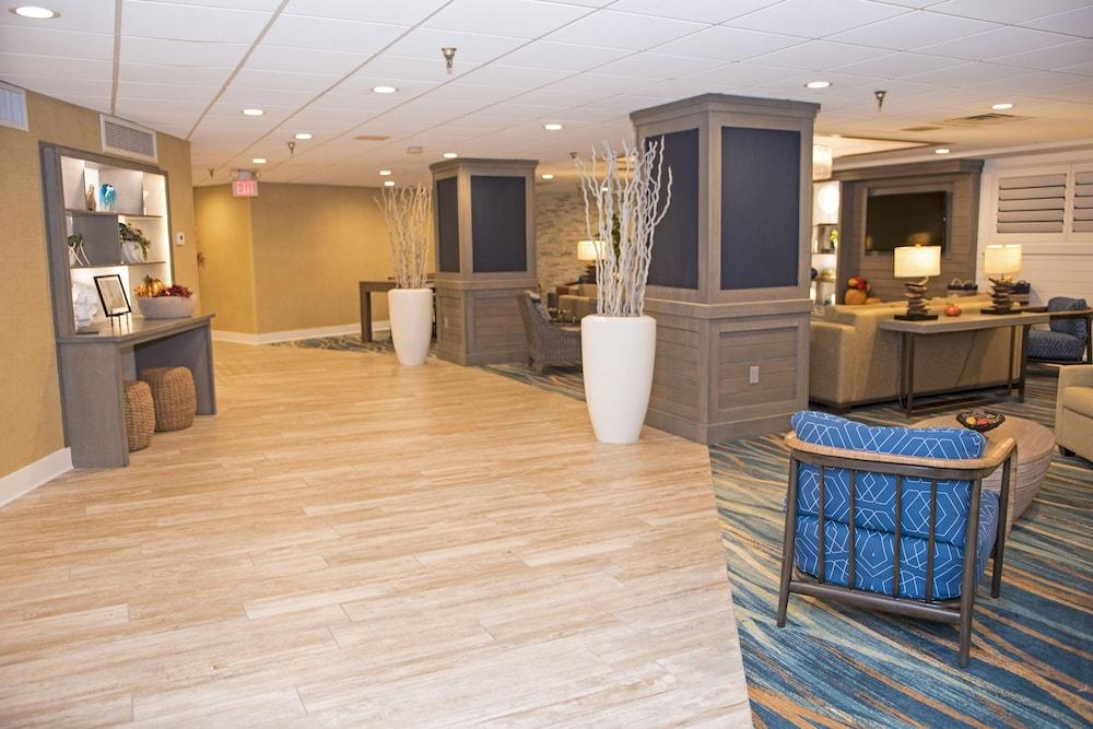 Nautilus Inn photo 2