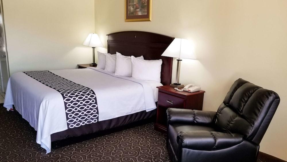 Shiloh Inn photo 8