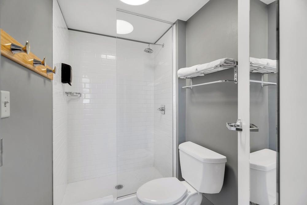 The Quisby Hotel photo 55