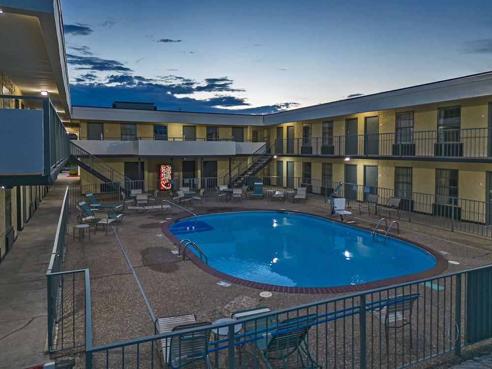 Quality Inn photo 33