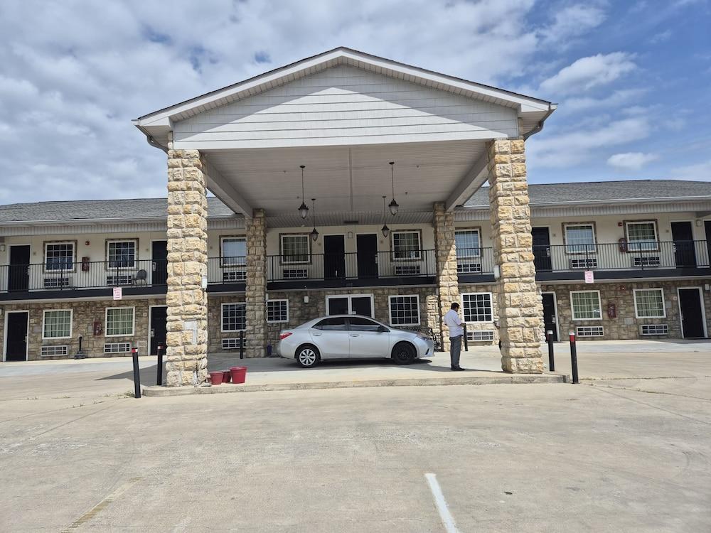 General Bragg Inn & Suites Chickamauga photo 29