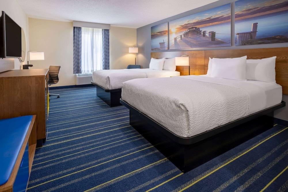 Days Inn by Wyndham Grayson photo 22