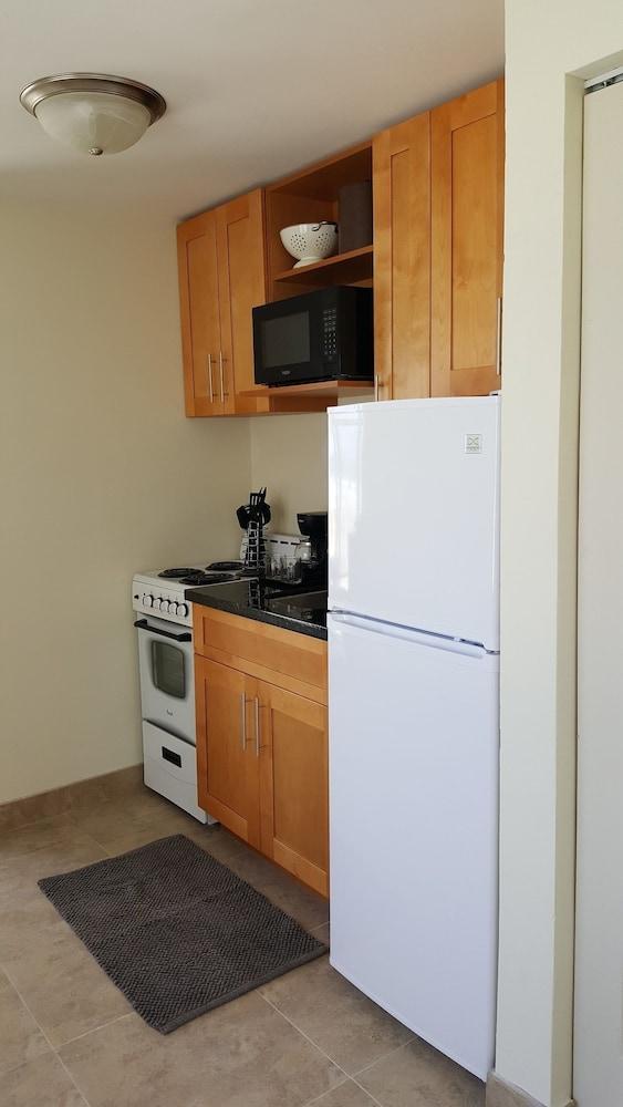 Le Cabanon Motel photo 85