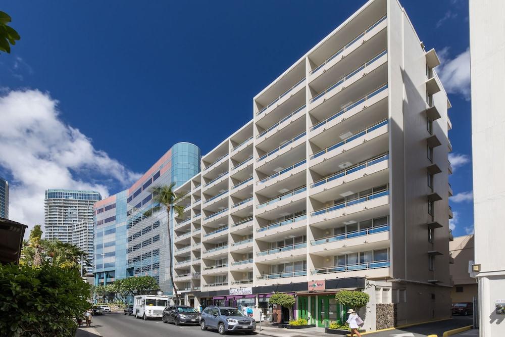 Regency on Beachwalk Waikiki by OUTRIGGER photo 18