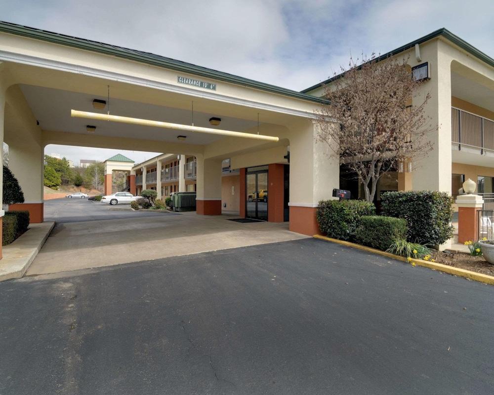 Quality Inn & Suites Clarksville photo 18