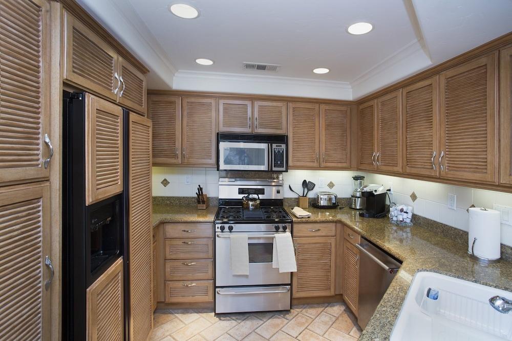 Sunset Cove Villas in Laguna Beach photo 16