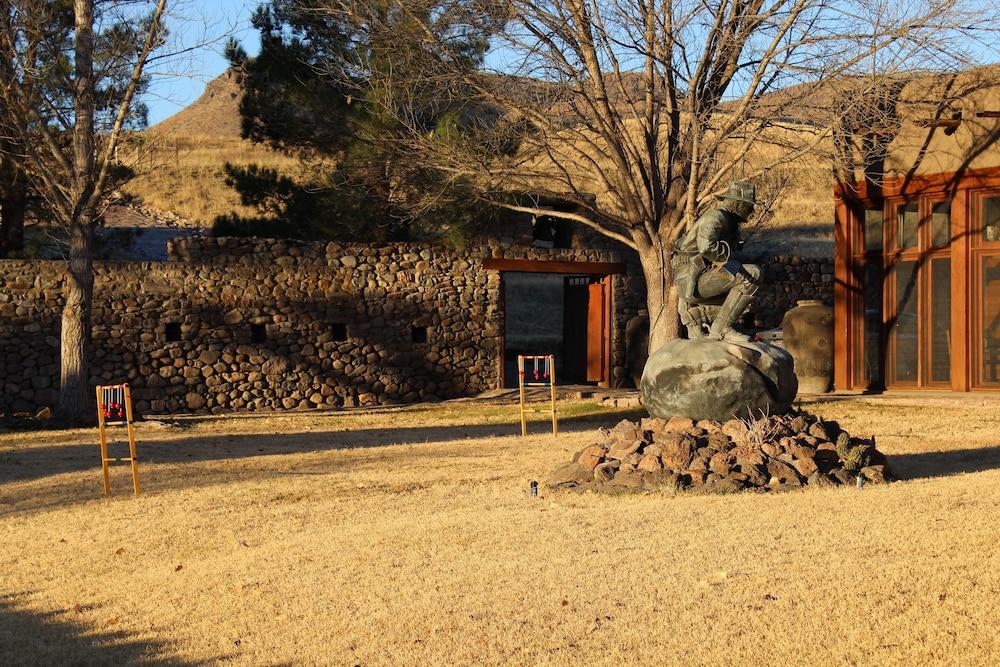 Cibolo Creek Ranch And Resort photo 22