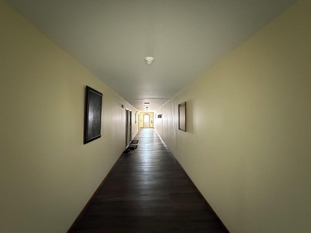 Pleasant Hill Motel photo 7