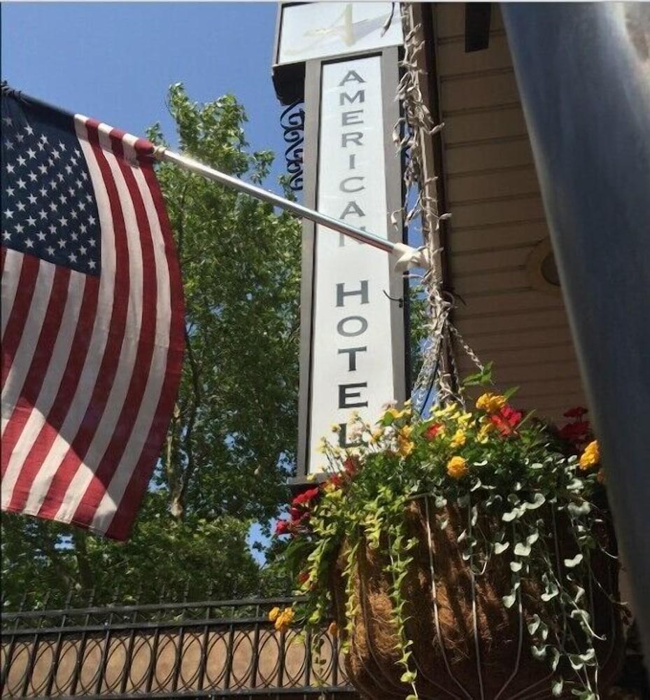 American Hotel photo 37