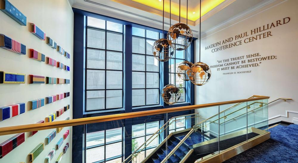 Higgins Hotel, Official Hotel of The National WWII Museum, Curio Collection by Hilton photo 15