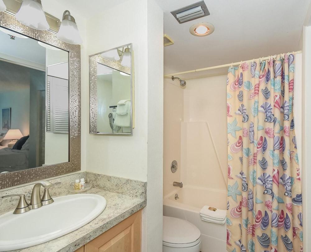 Ocean Trillium Suites photo 19