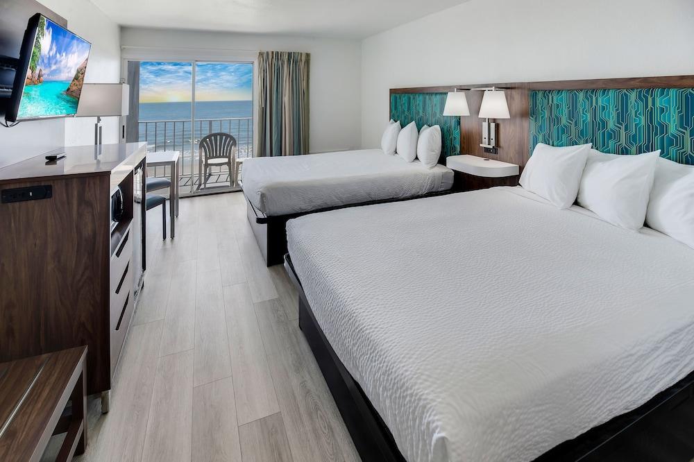 Blu Atlantic Oceanfront Hotel & Suites photo 34