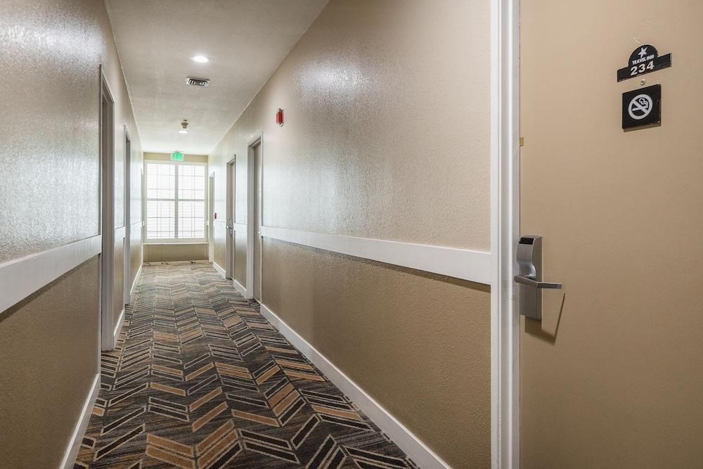 Travel Inn photo 5