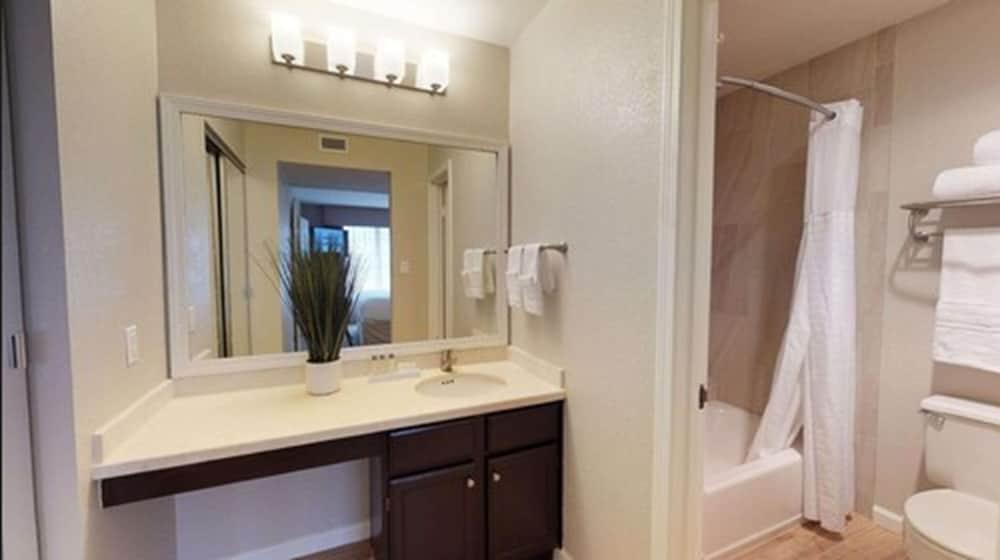 Chase Suites Hotel Brea-Fullerton photo 18