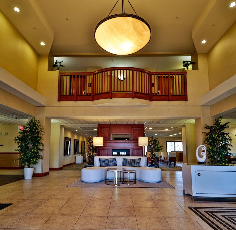 Sweetwater Lodge photo 2