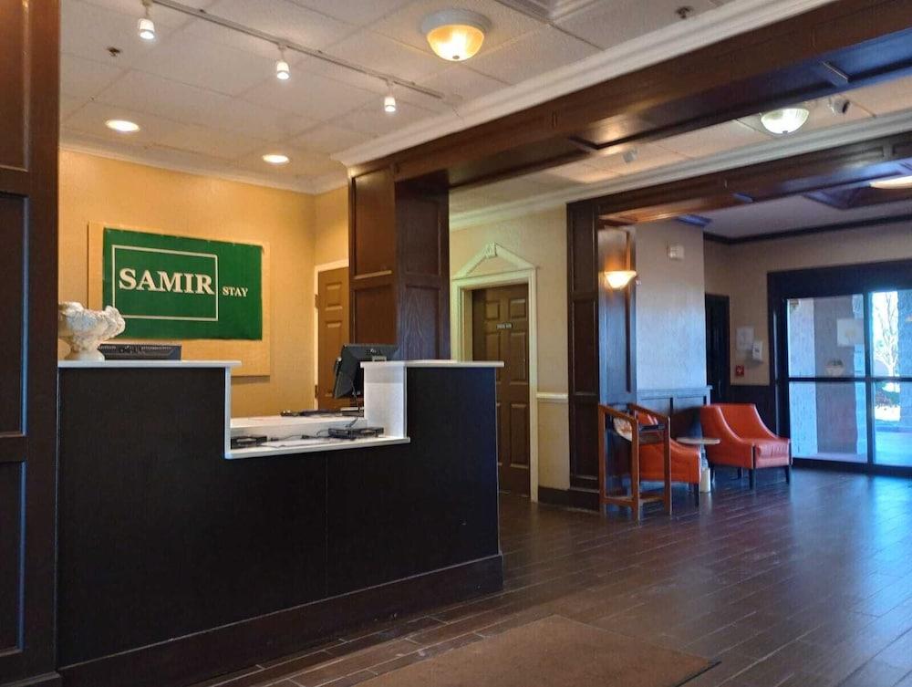 SAMIR Stay at NW Expressway photo 6