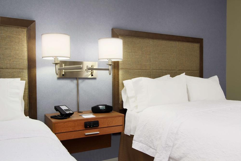 Hampton Inn Austin/Airport Area South photo 29