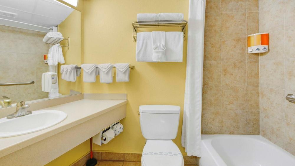 Pelican Pointe Clearwater Beach Hotel photo 61