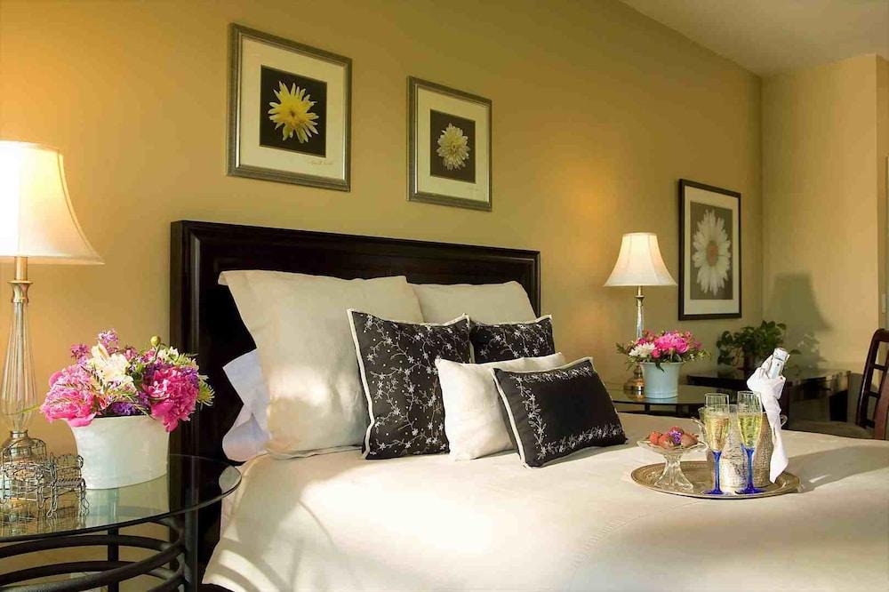 Inn at Riverbend photo 30