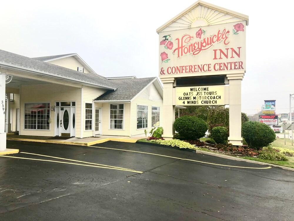 Honeysuckle Inn & Conference Center photo 9