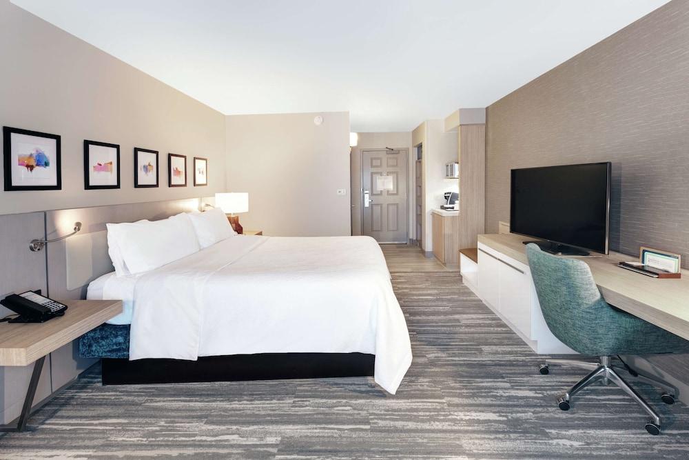Hilton Garden Inn Chicago North Shore/Evanston photo 77