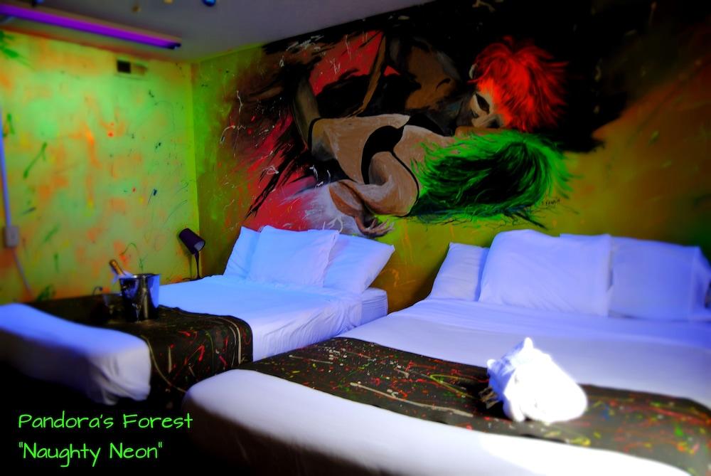 Pandora's Forest - Adults Only photo 9