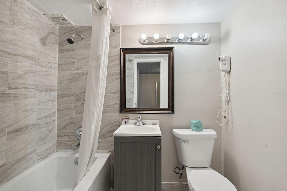 Miami Suites Hotel photo 43