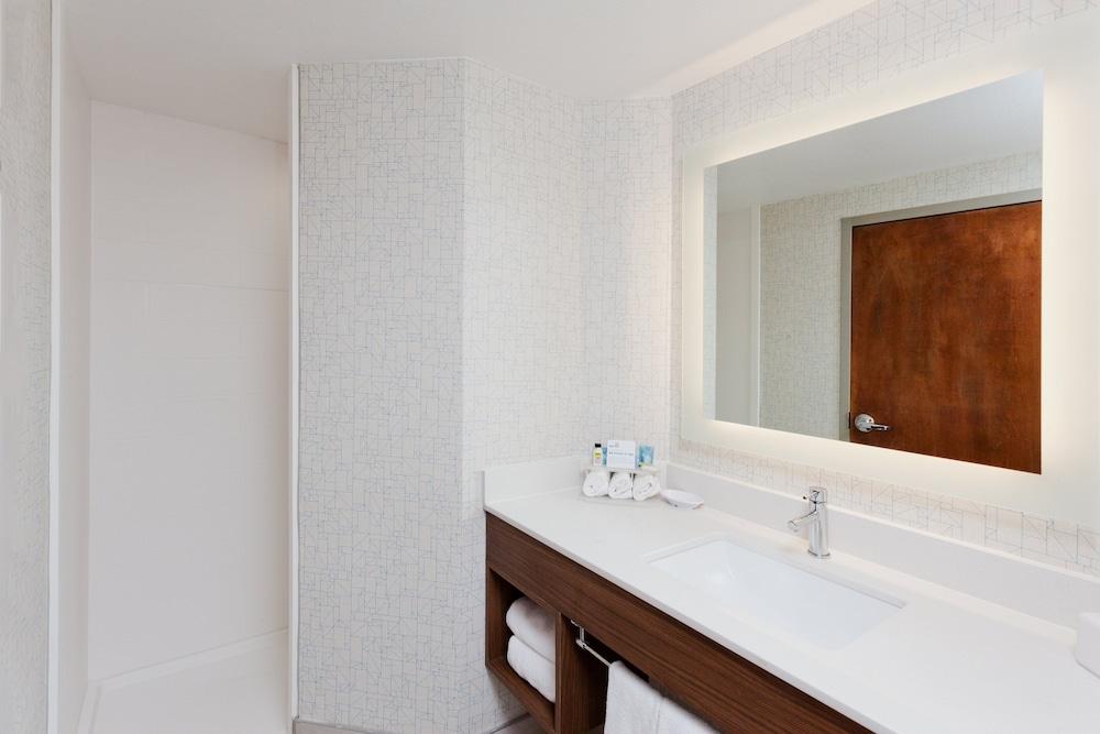 Holiday Inn Express Hotel & Suites Montgomery E - Eastchase by IHG photo 17