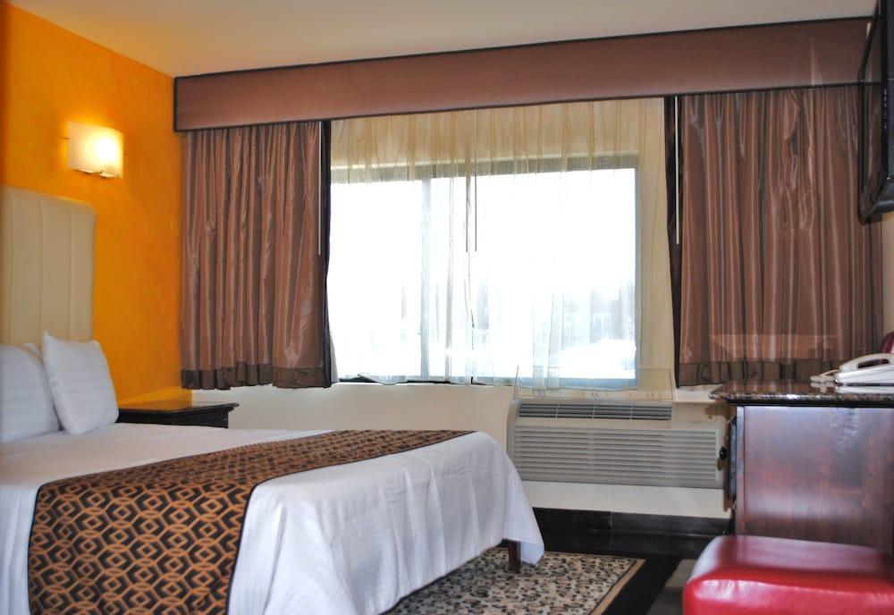Surfside Motel photo 13
