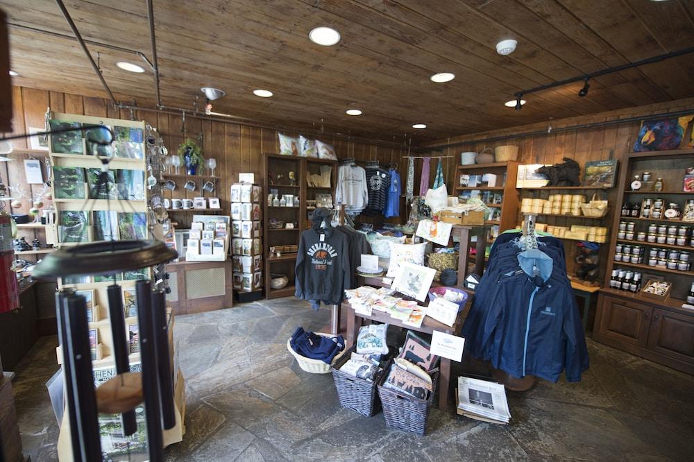 Big Meadows Lodge photo 18