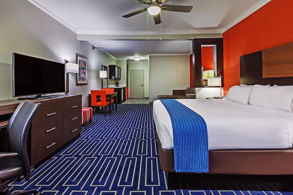 Holiday Inn Express & Suites Houston East, by IHG photo 10