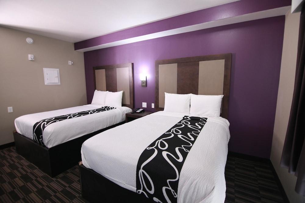 Home Inn and Suites photo 27