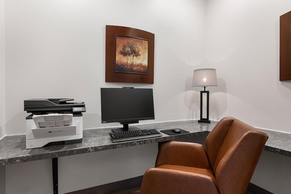 Candlewood Suites Cape Girardeau by IHG photo 11