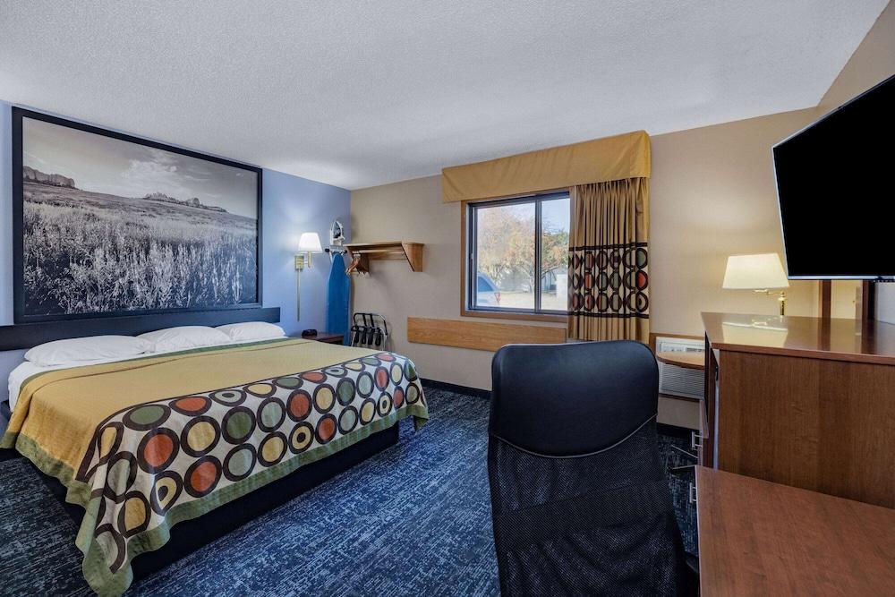 Super 8 by Wyndham Valentine NE photo 17