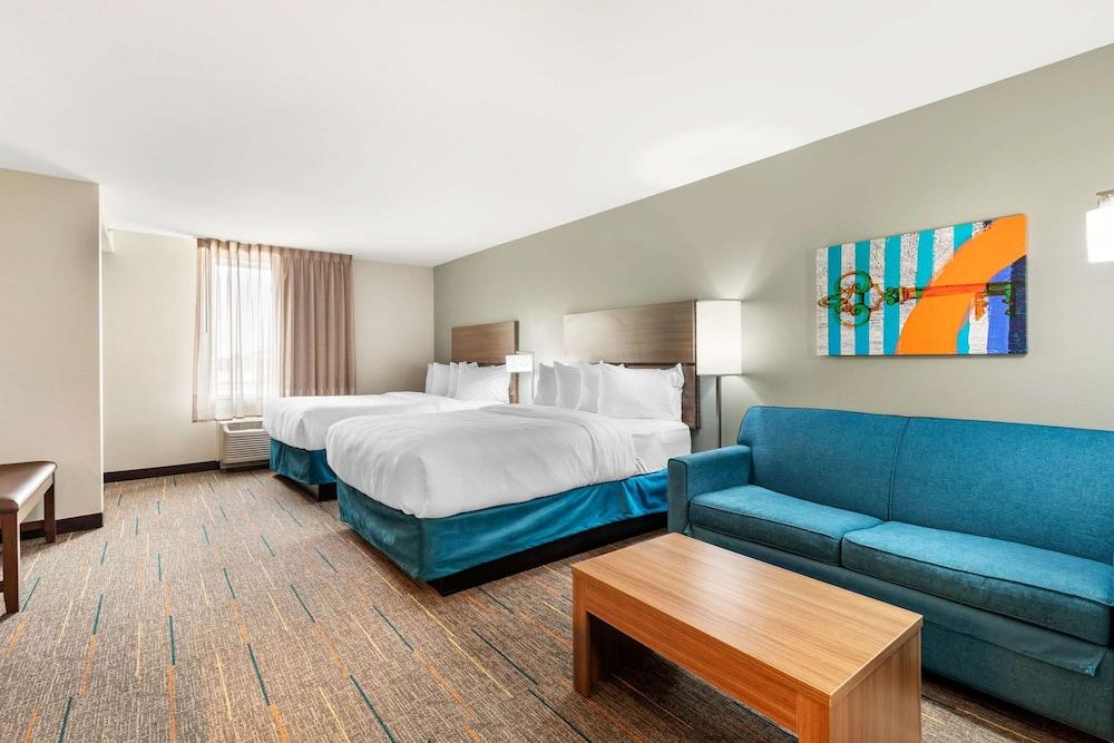 MainStay Suites Lancaster Dallas South photo 23