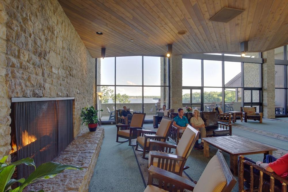 Deer Creek Lodge & Conference Center photo 2