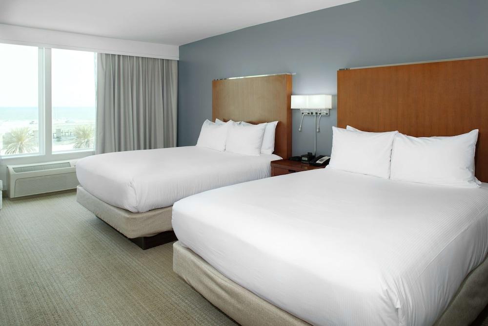 DoubleTree by Hilton Hotel Biloxi photo 13