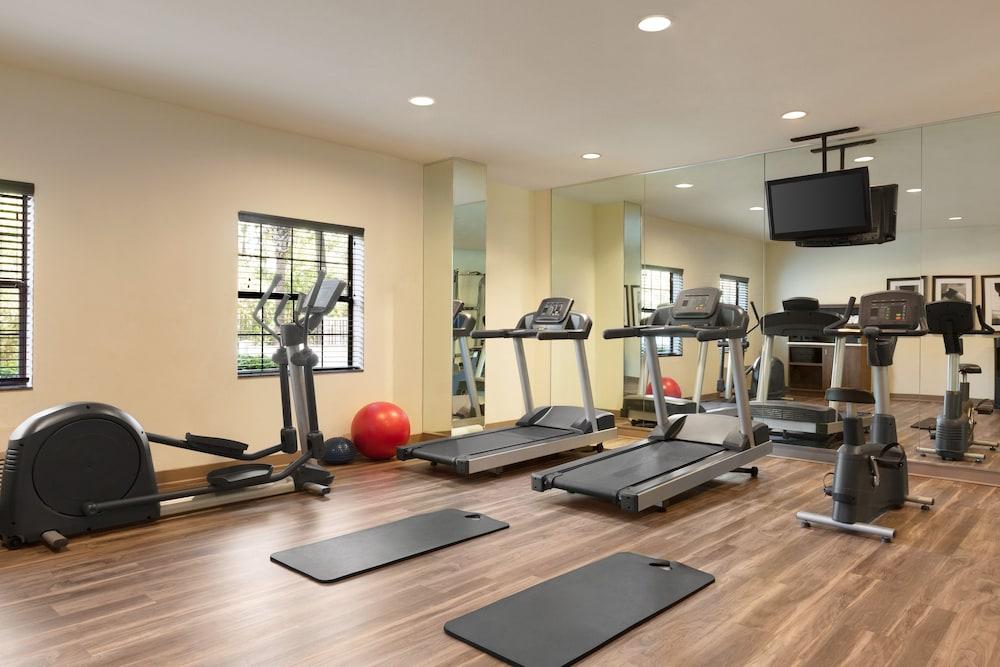 Staybridge Suites Tampa East - Brandon by IHG photo 19