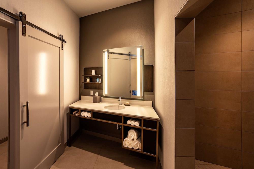 Hilton Garden Inn Redmond Seattle photo 24