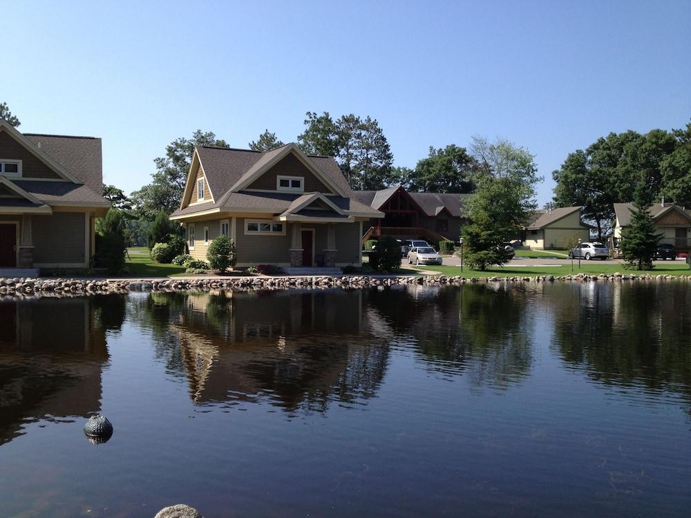 Kavanaugh's Sylvan Lake Resort photo 60