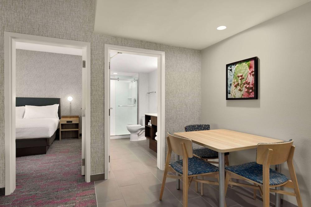 Home2 Suites By Hilton San Juan photo 8